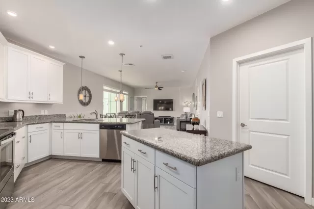 MLS: 6533899 Condo For Sale