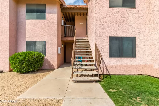 MLS: 6533940 Condo For Sale