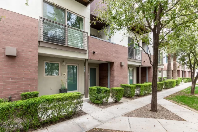 MLS: 6534462 Condo For Sale