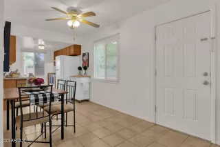 Photo #4: 6534498 Listing