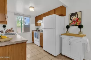 Photo #6: 6534498 Listing