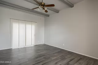 Photo #6: 6534670 Listing 