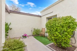 Photo #1: 6534736 Listing 