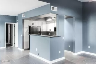 Photo #2: 6534807 Listing