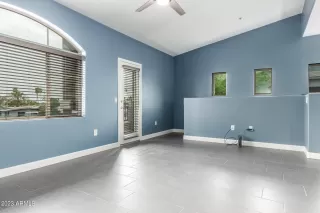 Photo #6: 6534807 Listing