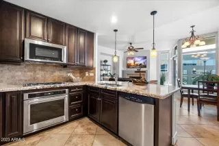 Photo #5: 6534897 Listing