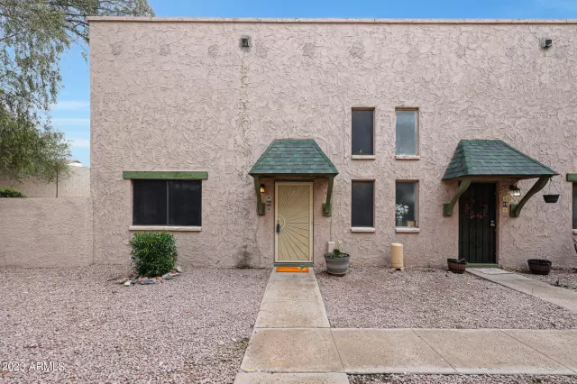 MLS: 6534991 Condo For Sale