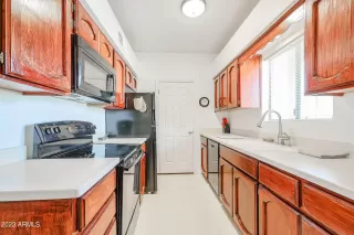 Photo #2: 6535217 Listing