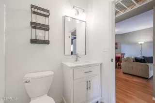 Photo #6: 6535217 Listing