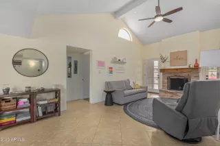 Photo #5: 6535242 Listing 