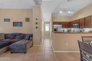 Photo #5: 6535247 Listing 