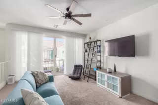 Photo #2: 6535587 Listing