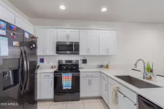 Photo #6: 6535587 Listing