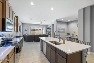 Photo #1: 6535659 Listing