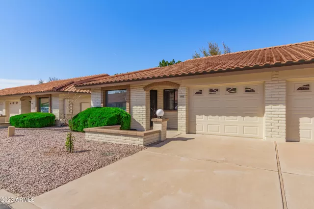 MLS: 6535773 Condo For Sale