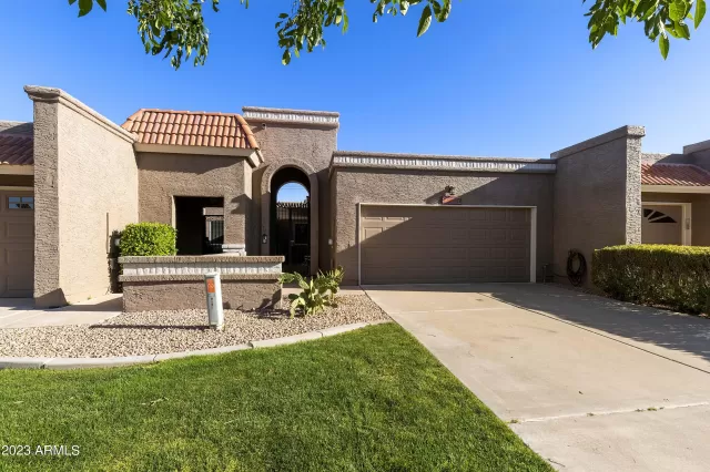 MLS: 6535896 Condo For Sale