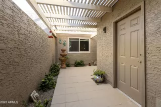 Photo #3: 6535896 Listing