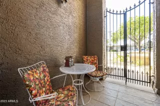 Photo #4: 6535896 Listing