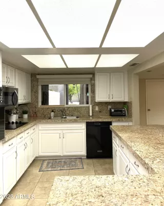 Photo #3: 6536214 Listing