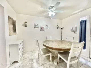 Photo #6: 6536300 Listing 