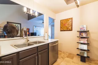 Photo #5: 6536564 Listing 