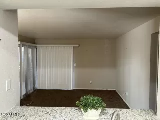 Photo #4: 6536711 Listing