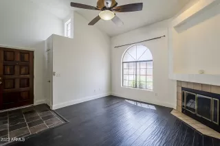 Photo #2: 6537025 Listing