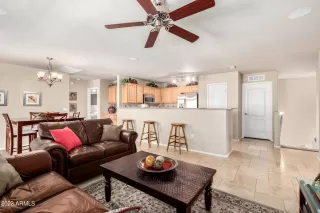 Photo #5: 6537029 Listing 