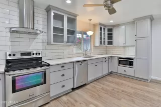 Photo #3: 6537047 Listing