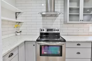 Photo #6: 6537047 Listing