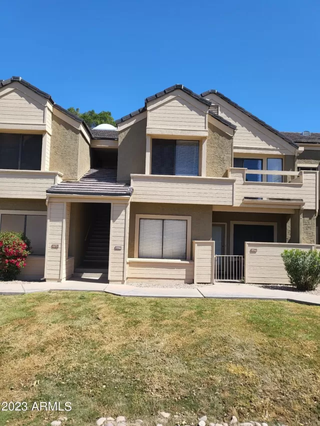 MLS: 6537051 Condo For Sale