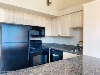 Photo #4: 6537158 Listing 