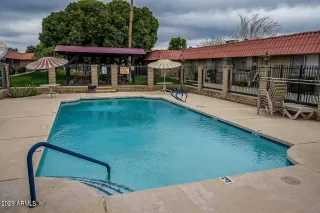 Photo #2: 6537551 Listing