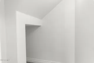 Photo #6: 6537782 Listing