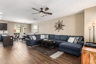 Photo #5: 6537819 Listing 