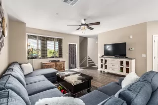 Photo #6: 6537819 Listing 