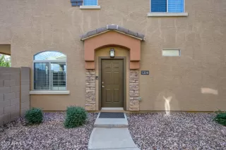 Photo #2: 6537843 Listing 