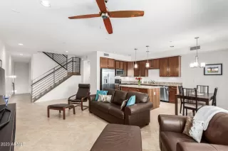 Photo #1: 6538095 Listing 