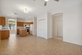 Photo #3: 6538215 Listing