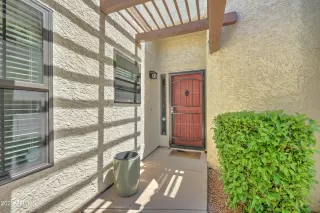 Photo #2: 6538235 Listing