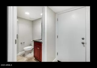 Photo #6: 6538293 Listing