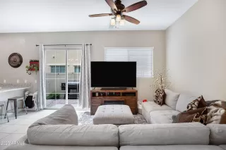 Photo #5: 6538323 Listing