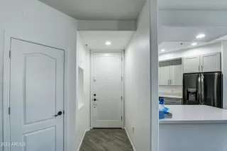 Photo #5: 6538351 Listing