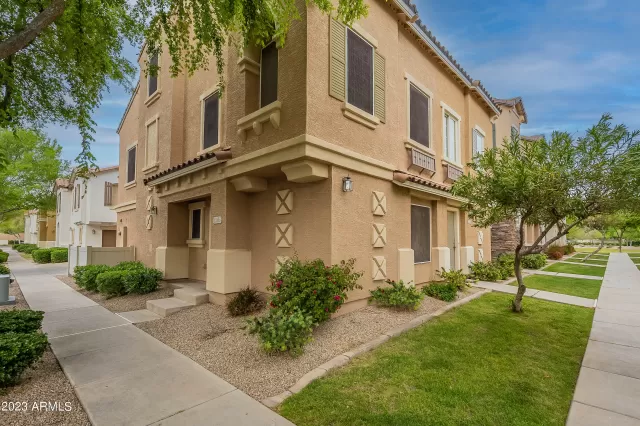 MLS: 6538399 Condo For Sale