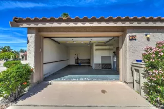 Photo #3: 6538442 Listing