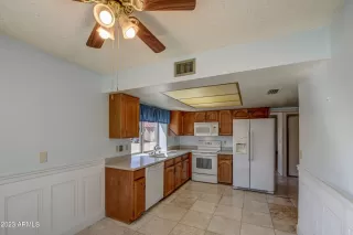 Photo #5: 6538442 Listing