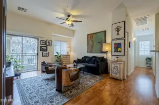 Photo #2: 6538700 Listing 