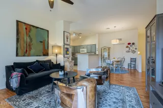 Photo #3: 6538700 Listing 