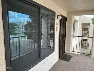 Photo #2: 6538753 Listing 