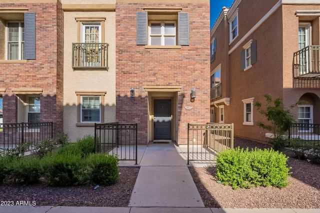 MLS: 6539024 Condo For Sale